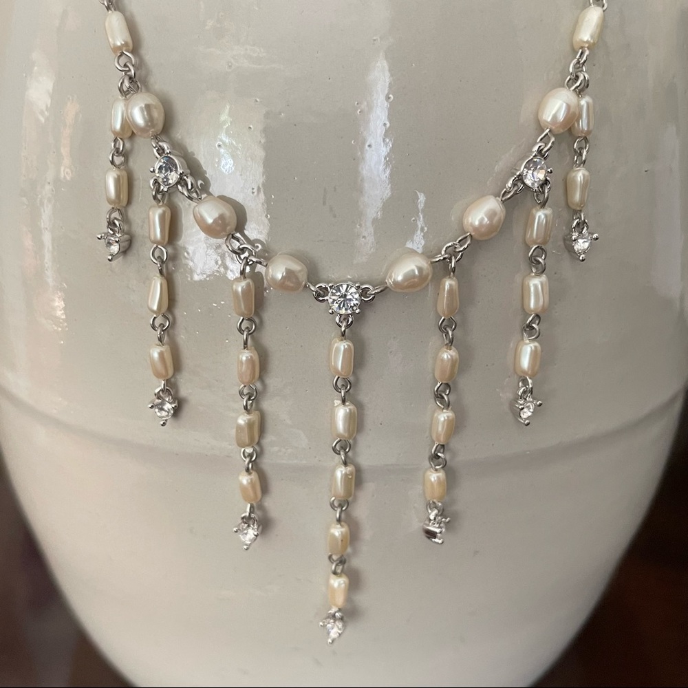 Marvella Freshwater Pearl Candlelight Style Necklace & Earring Set